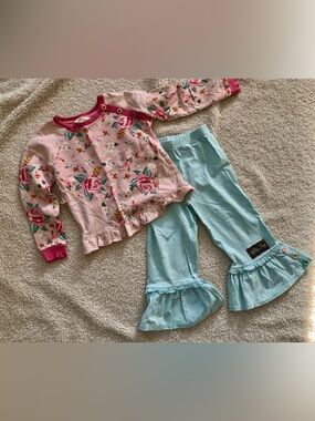 Matilda Jane Set with Light Blue Ruffle Pants